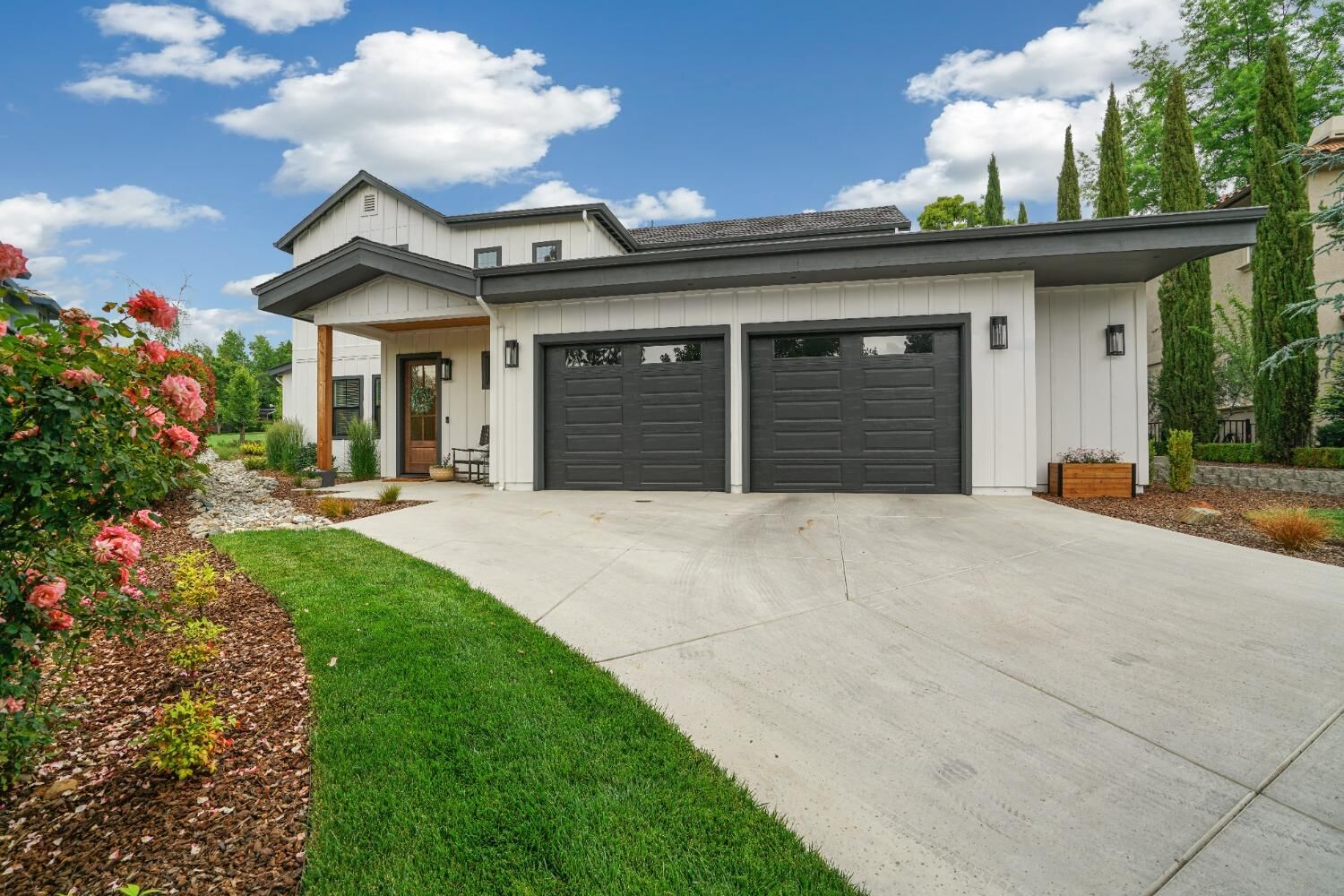 Property Photo:  2417 Justamere Court  CA 95682 