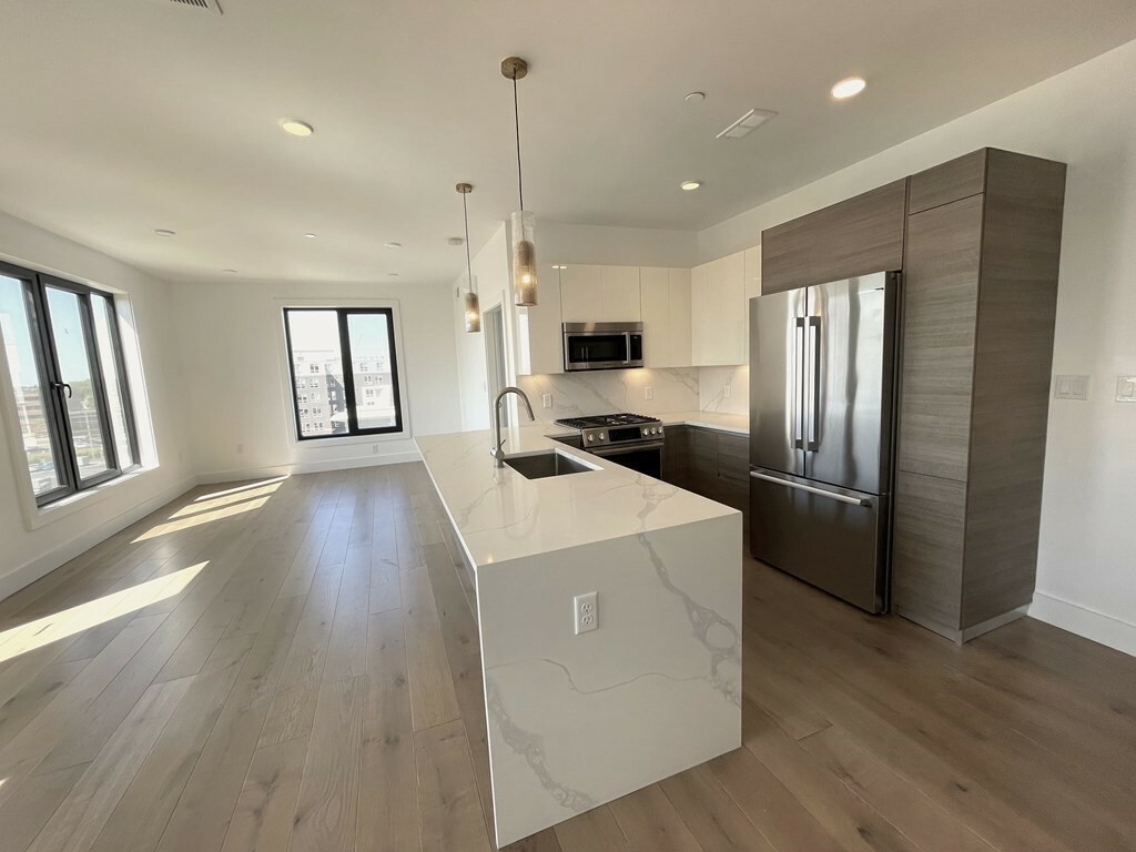 Property Photo: 30 Penniman 507 MA 02134
