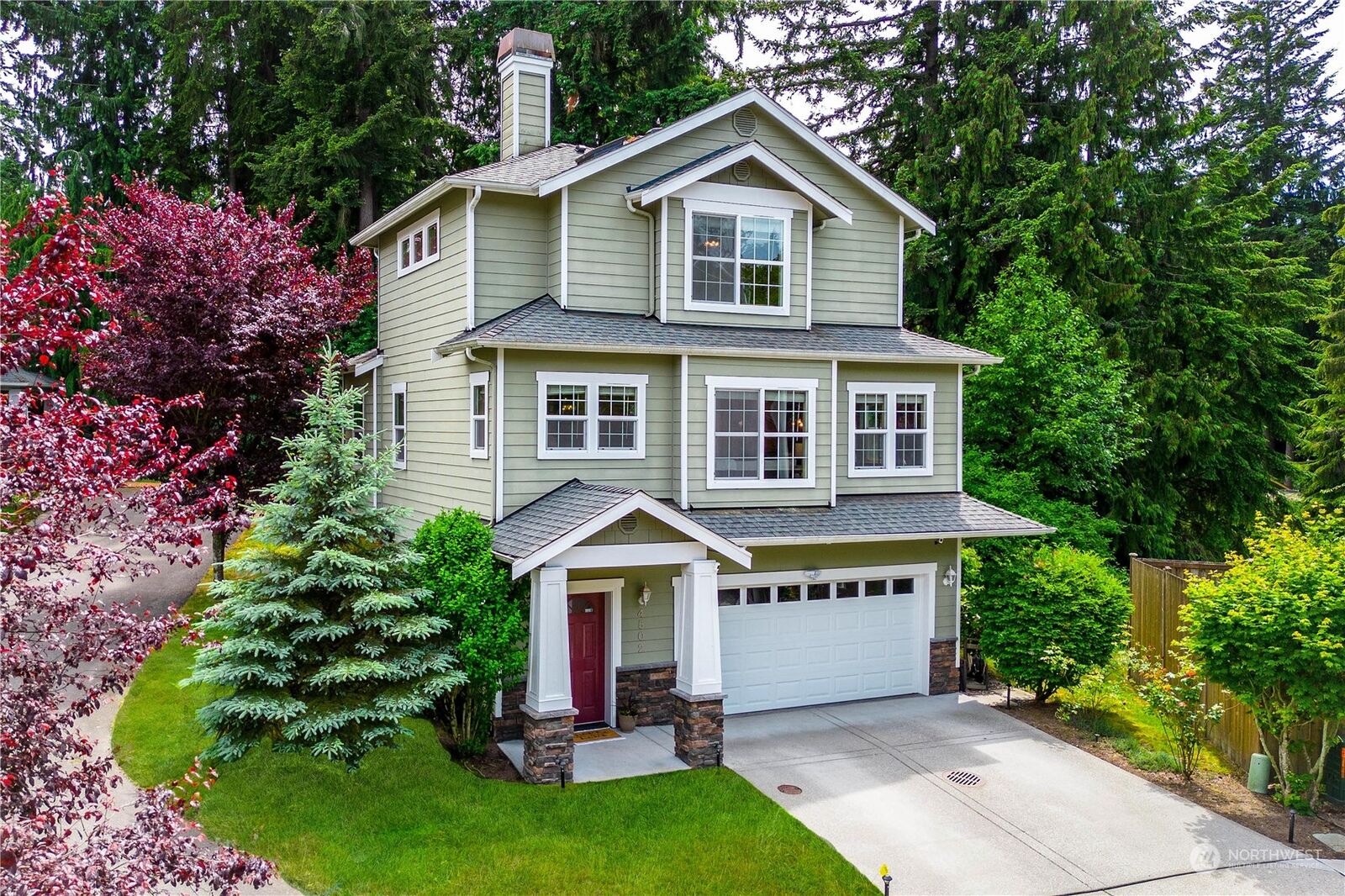 House for sale in Everett 4502 5th Drive SE, Everett, WA 98203