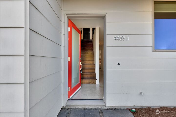 Property Photo: 4437 41st Avenue SW B WA 98116