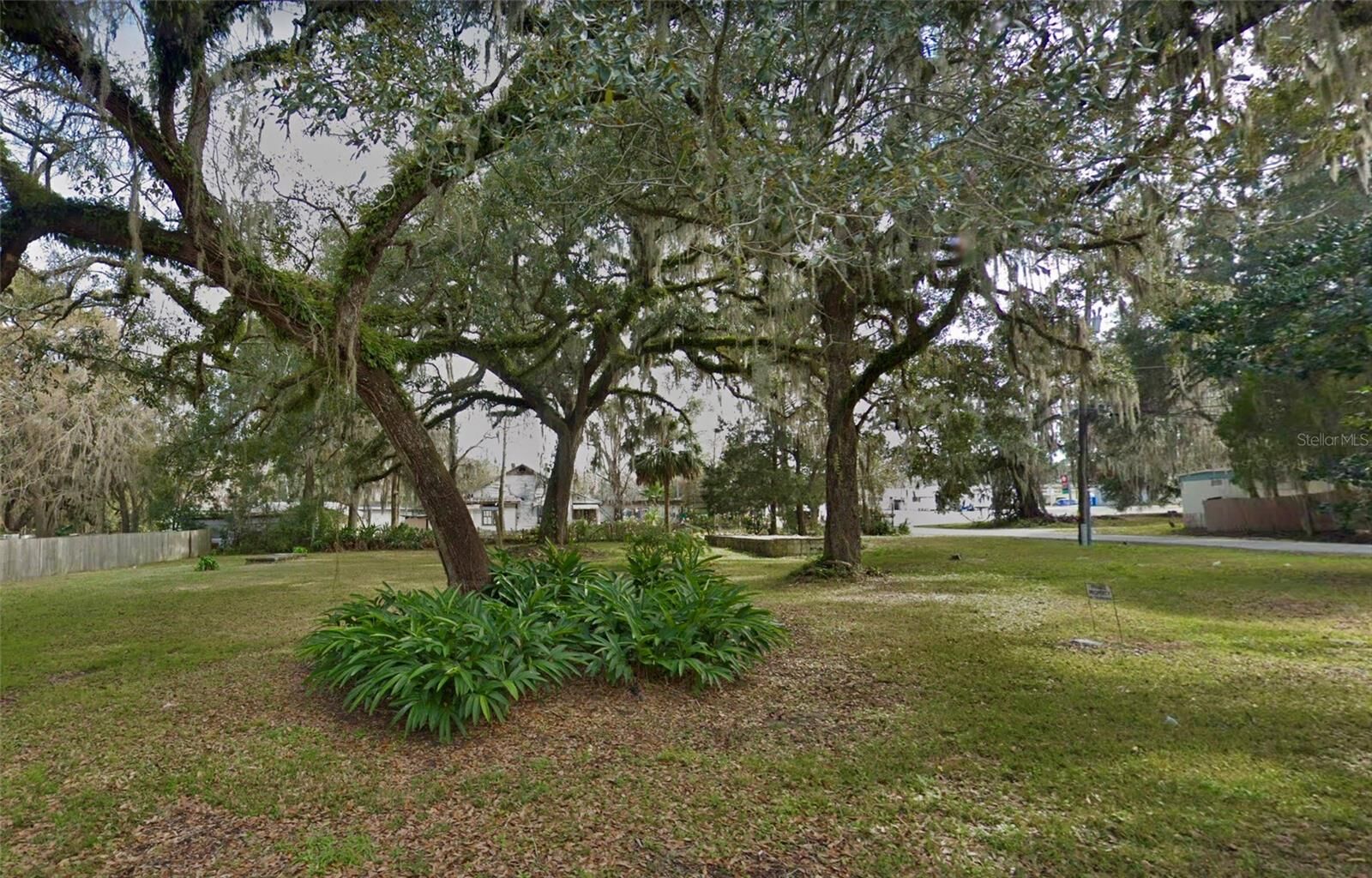 Property Photo:  01 W Fort Dade Avenue  FL 34601 