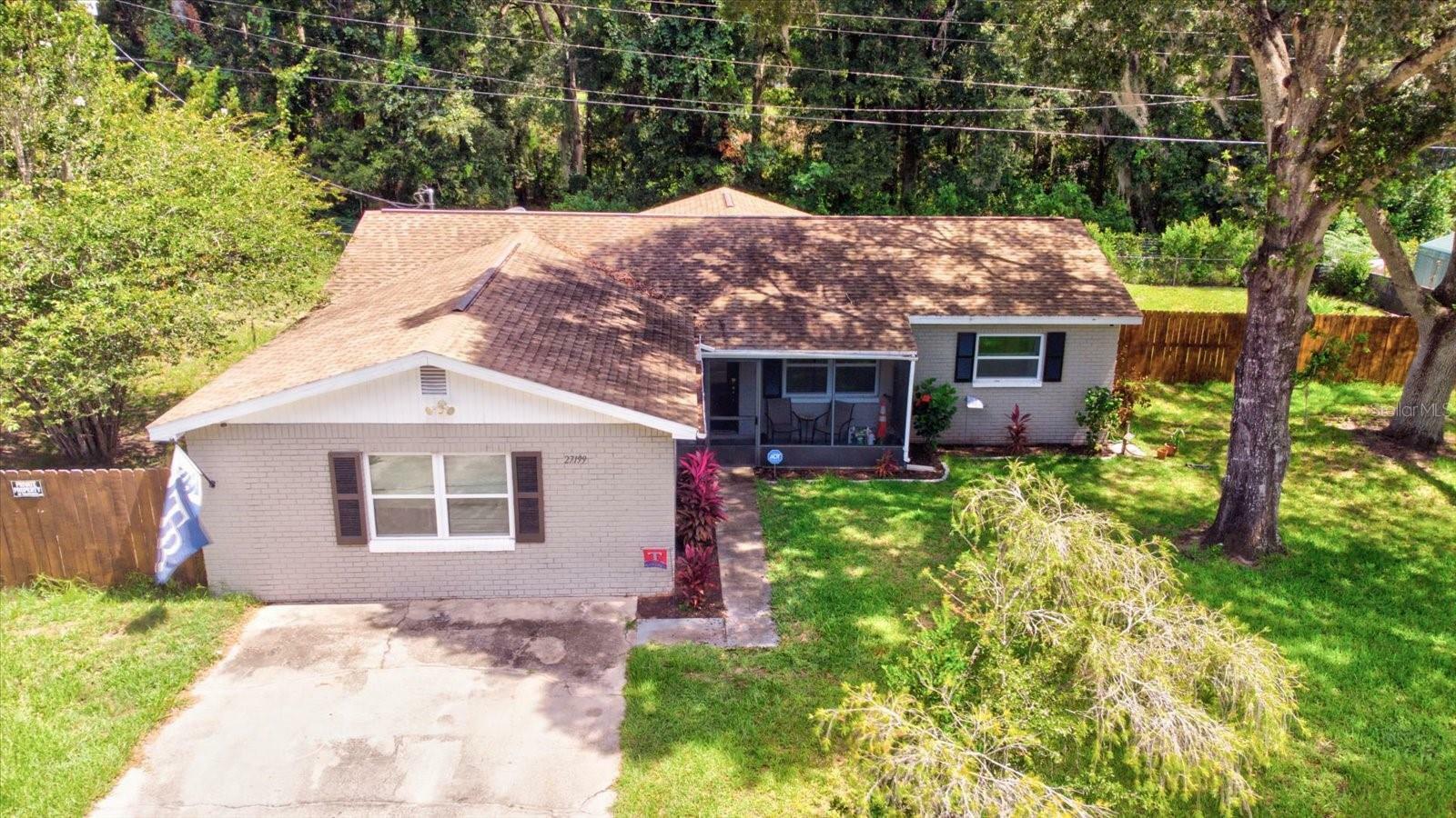 Property Photo:  27199 Roper Road  FL 34602 