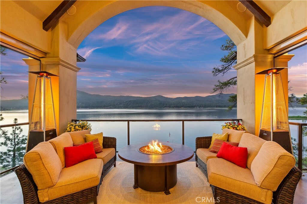 Property Photo: 173 Knoll Road CA 92315