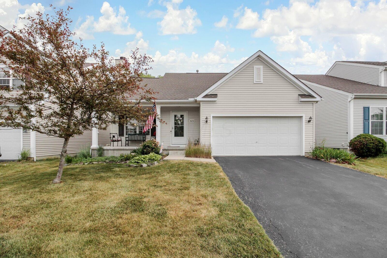 Property Photo:  8656 Brenstuhl Park Drive  OH 43004 