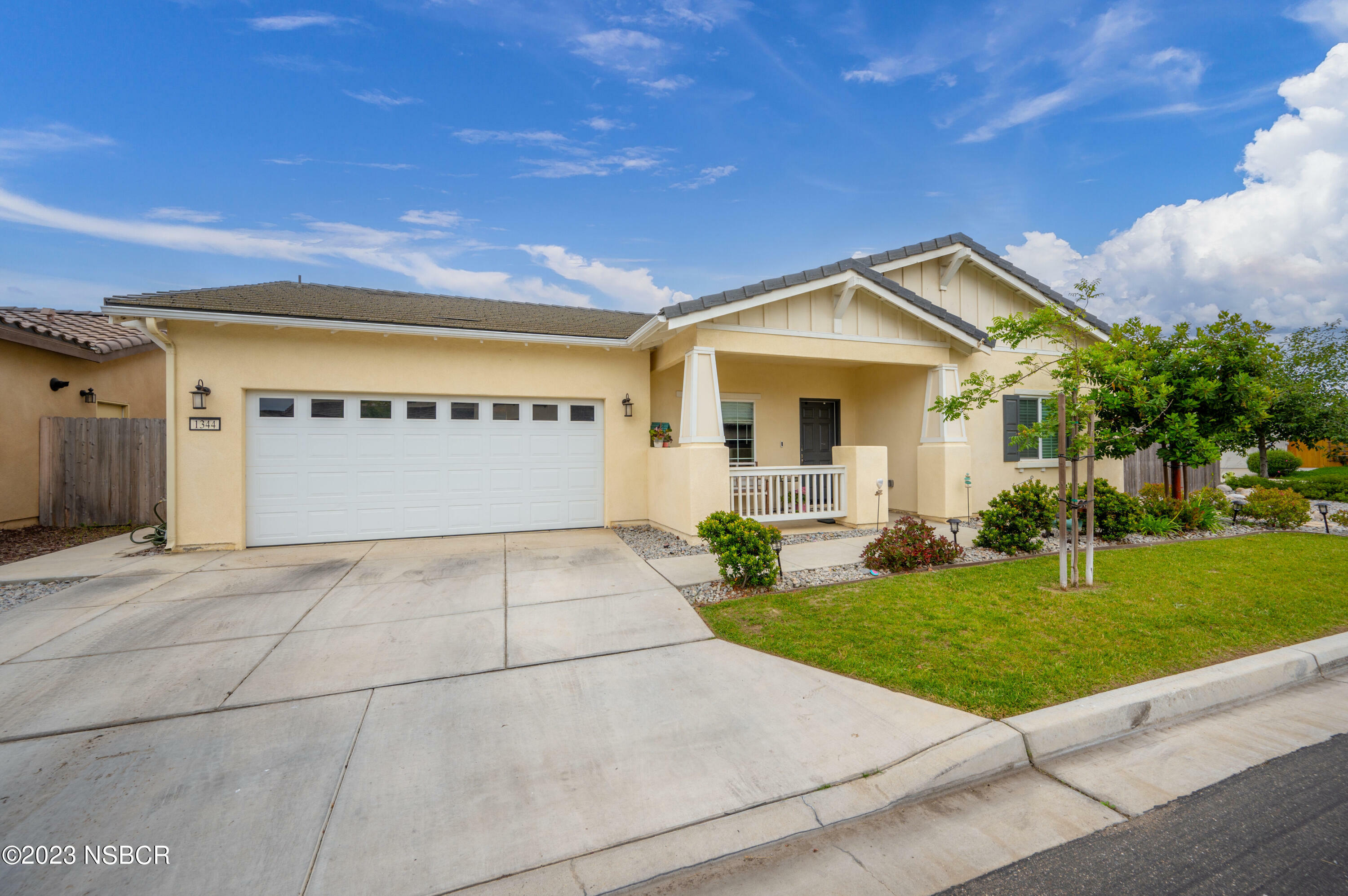 Property Photo:  1344 Shelton Way  CA 93458 