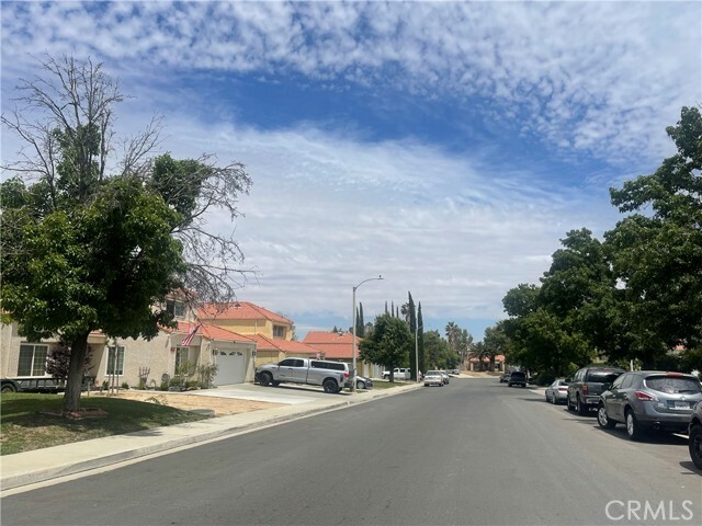 Property Photo:  38340 Sierra Grande Avenue  CA 93551 