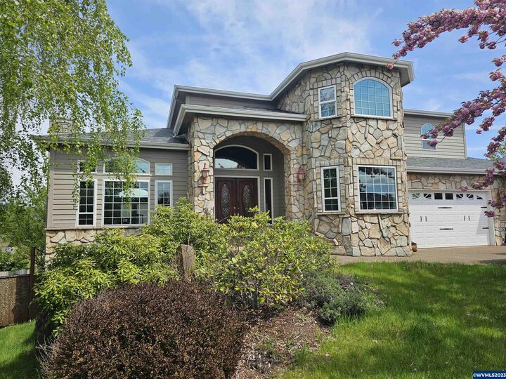 4055 NW Live Oak Pl  Corvallis OR 97330 photo