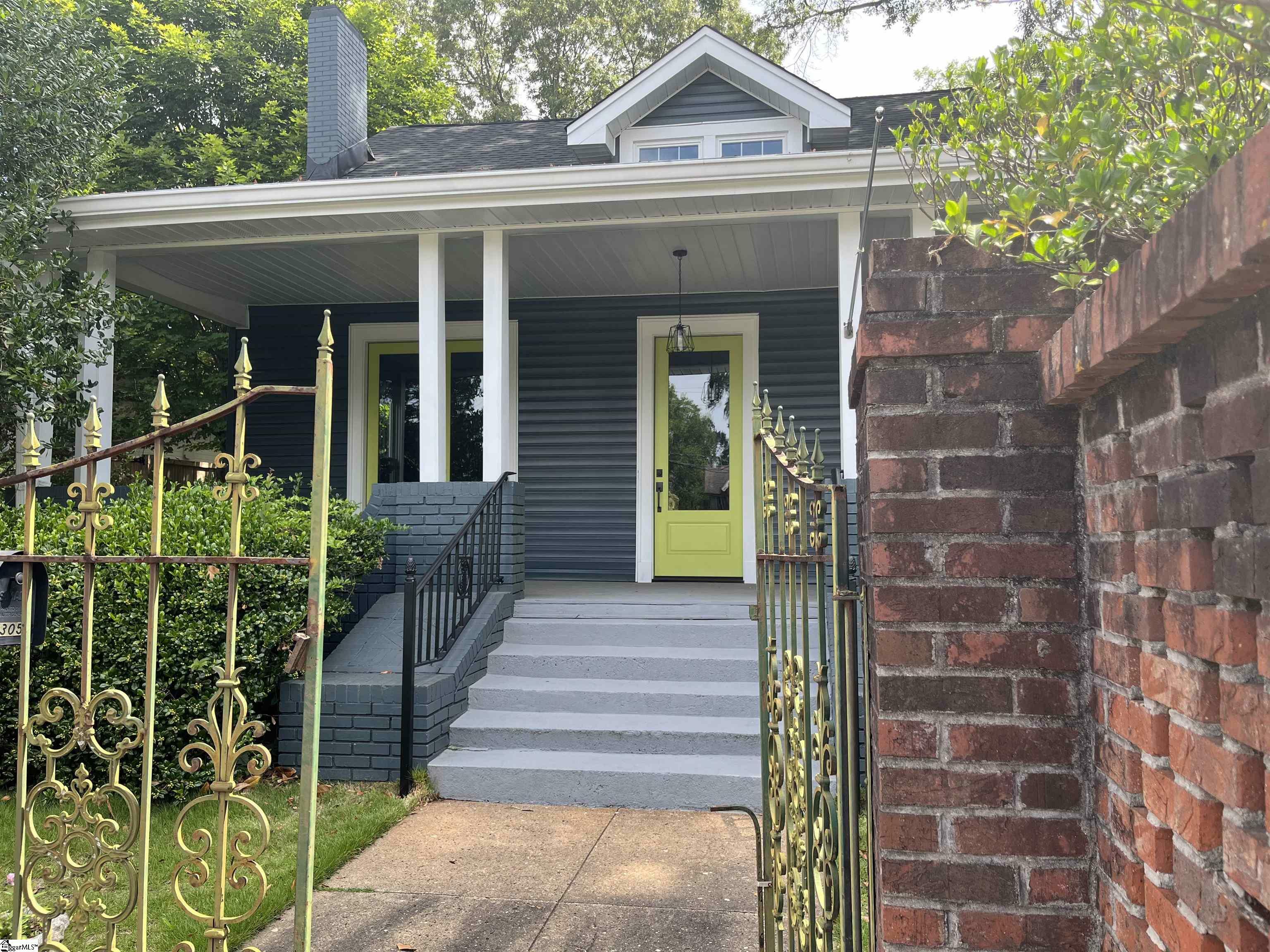 Property Photo:  1305 Augusta Street  SC 29605 