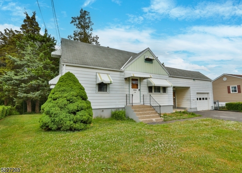 Property Photo:  104 Best Ave  NJ 08865 