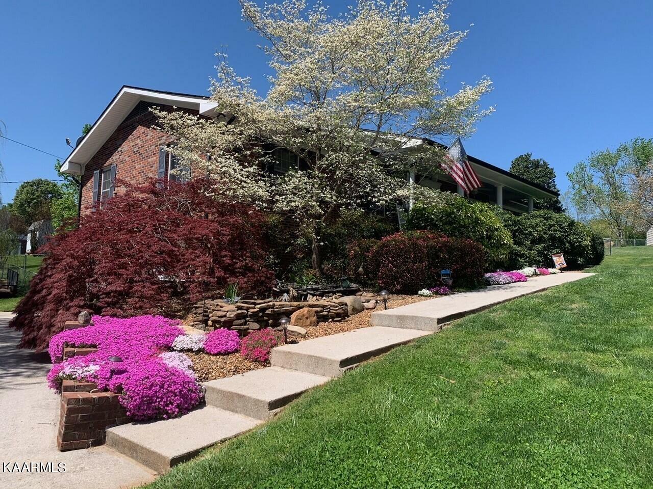 Property Photo: 4920 Macrama Lane TN 37849