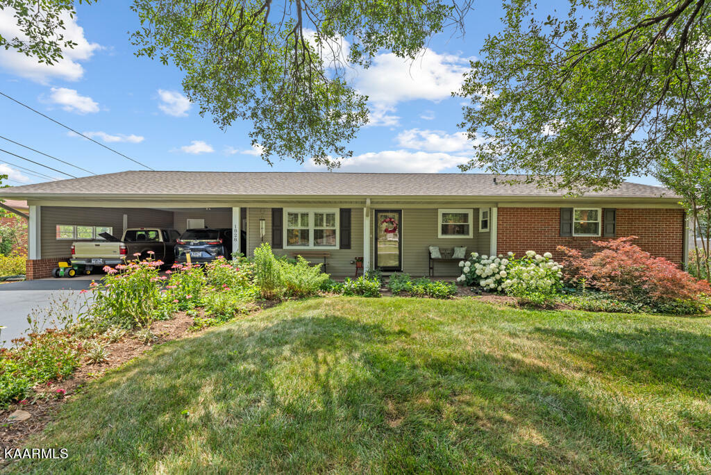 Property Photo:  1828 Scenic Drive  TN 37803 