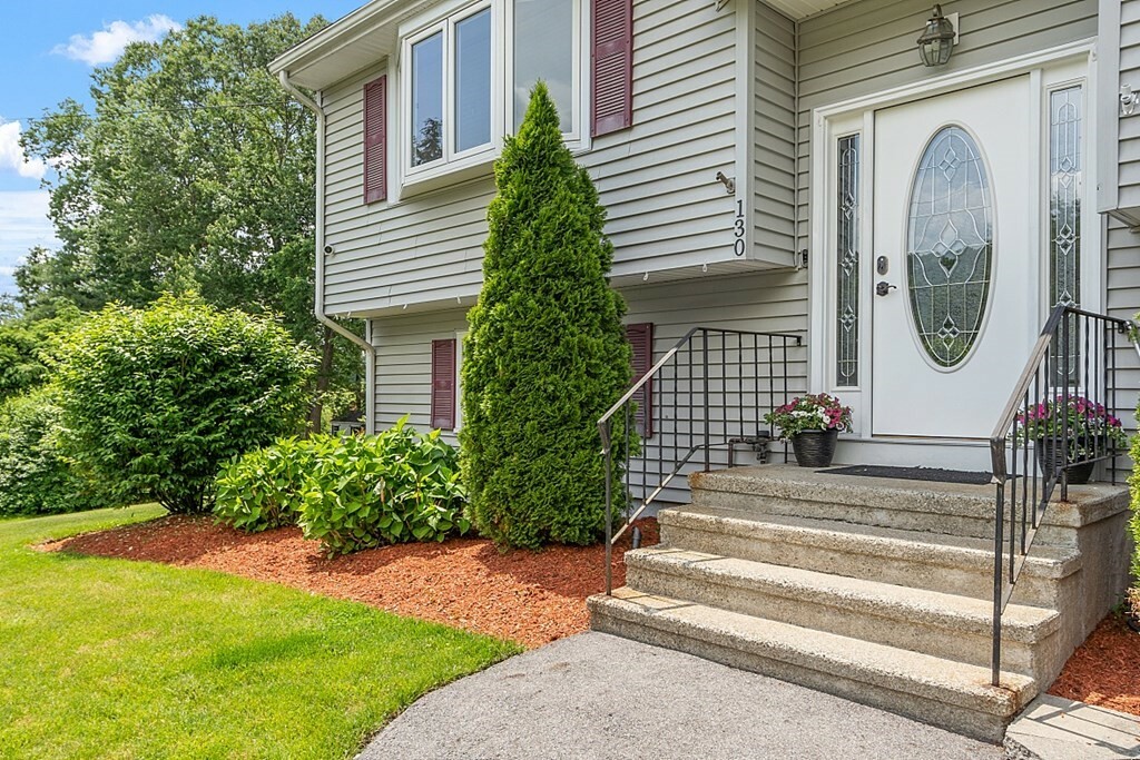 Property Photo:  130 Eastgate Rd  MA 01876 