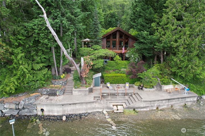 211 E Church Point Drive  Shelton WA 98584 photo