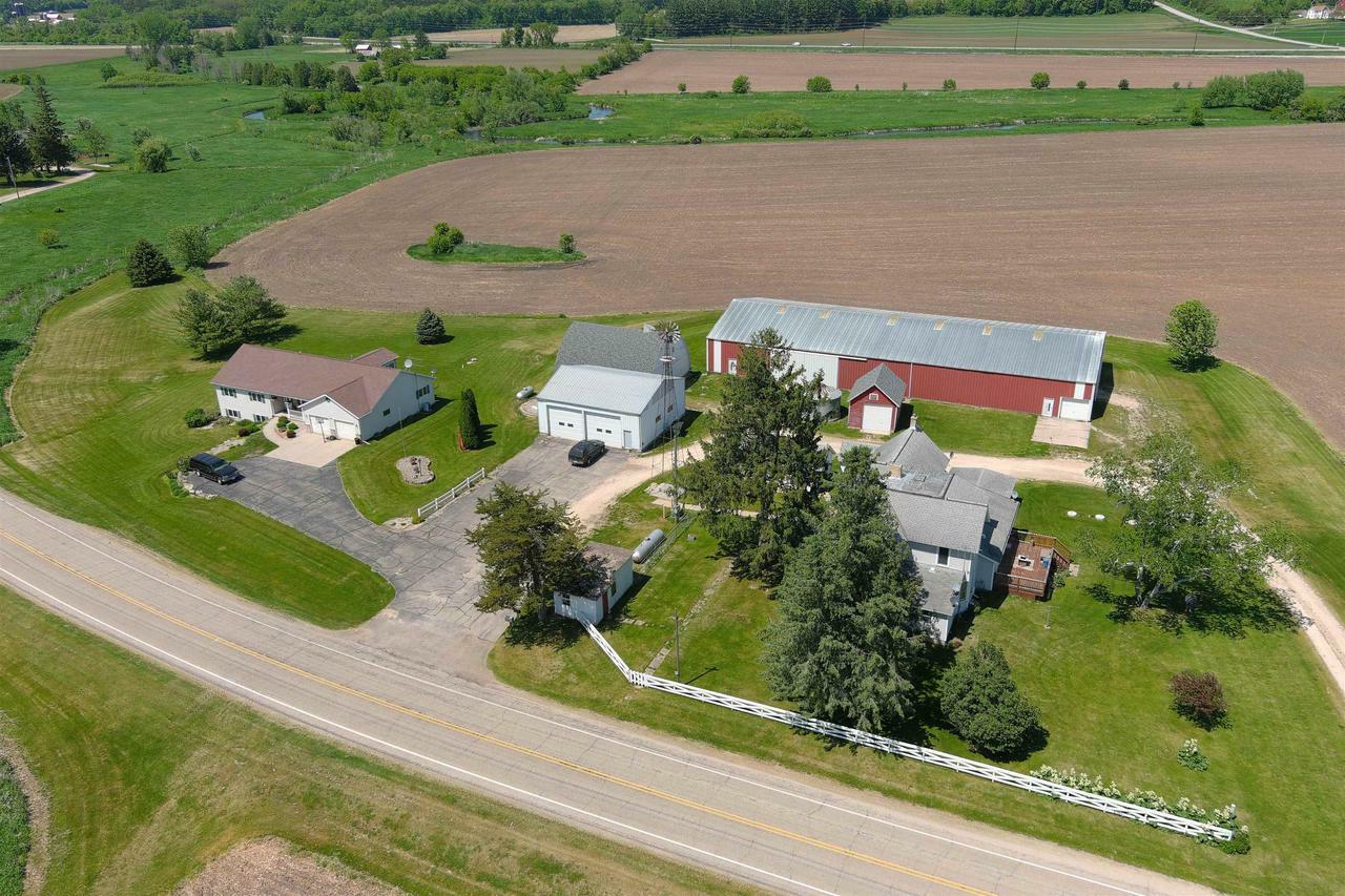 Property Photo:  9422 & 9424 County Road Kp  WI 53515 