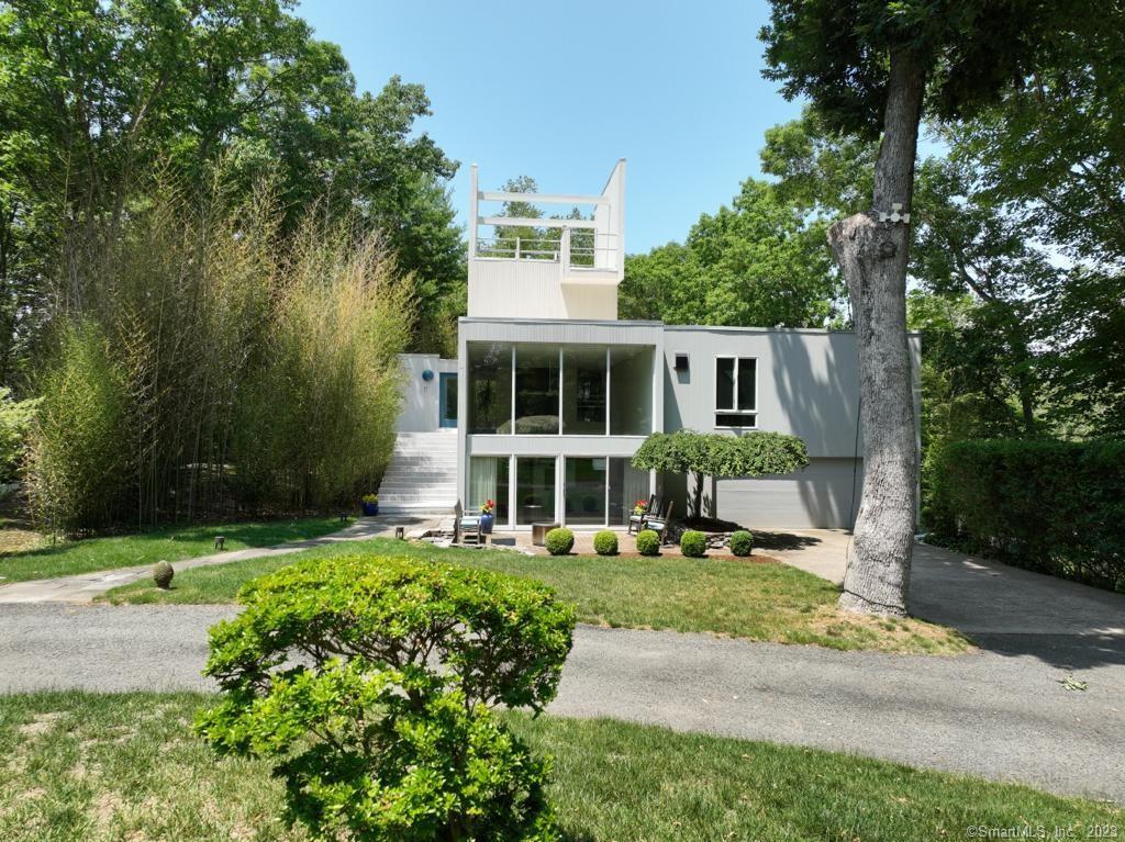 Property Photo: 17 Wingate Road CT 06437