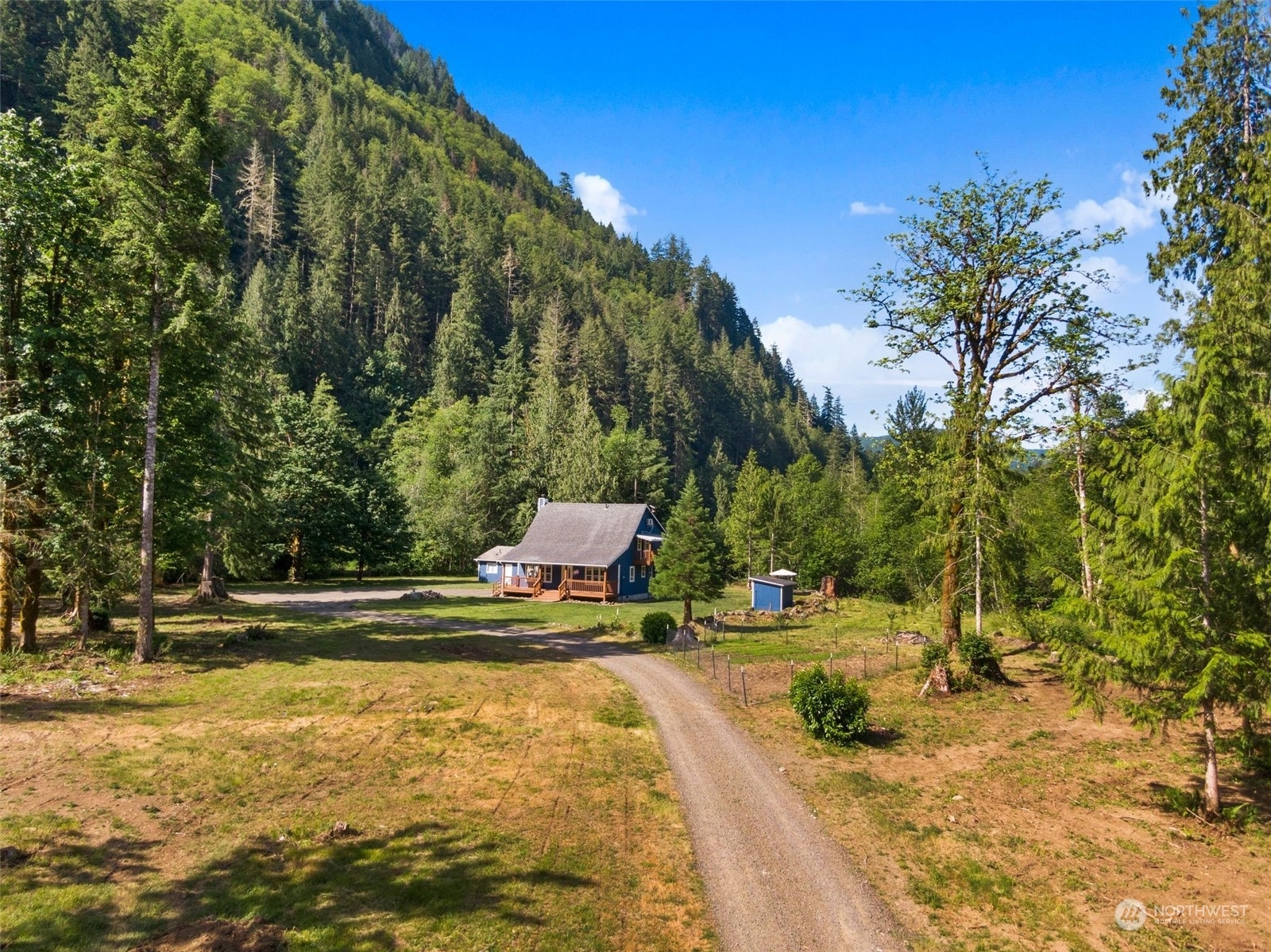 Property Photo:  176 Chicks Place  WA 98356 