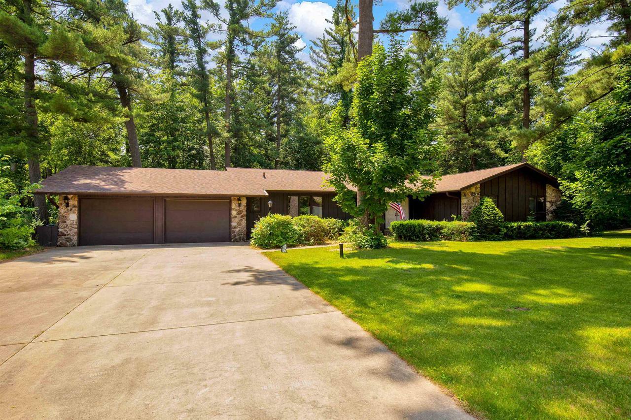 Property Photo:  512 Brentwood Drive  WI 54494 