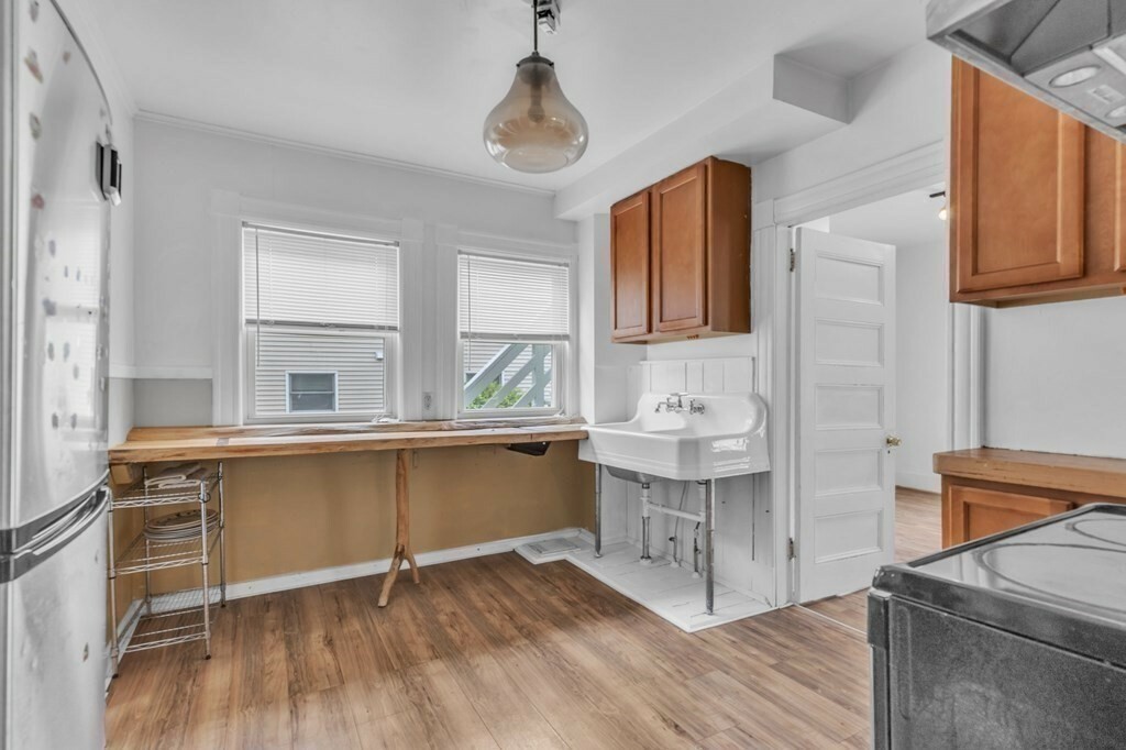 Property Photo:  2 Solon Street  MA 01301 