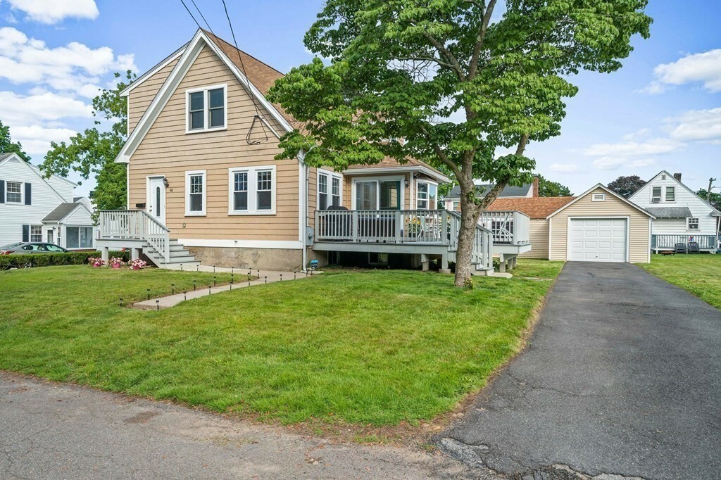 45 Howe St  Quincy MA 02169 photo