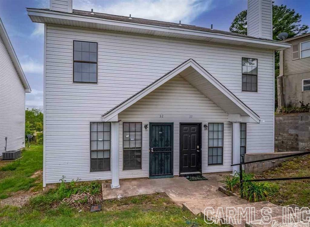 Property Photo:  32 Edgehill Cove  AR 72113 