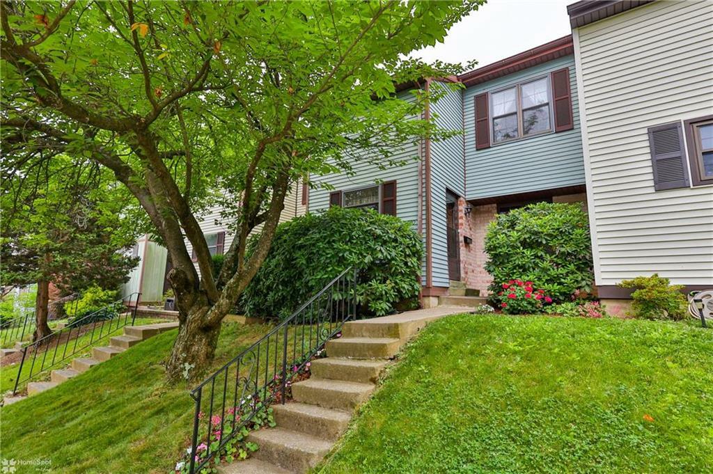 Property Photo:  1720 Saratoga Court  PA 18104 