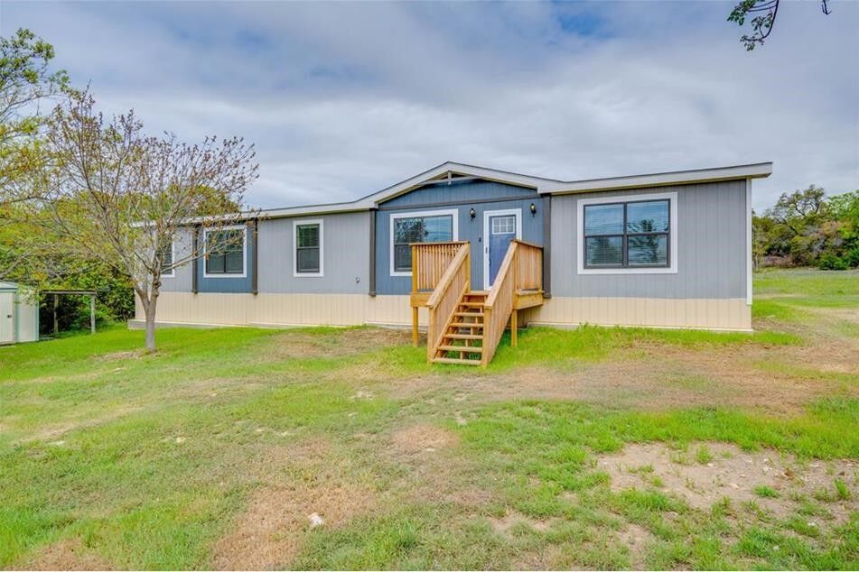 Property Photo:  218 Gatlin Creek Road  TX 78620 