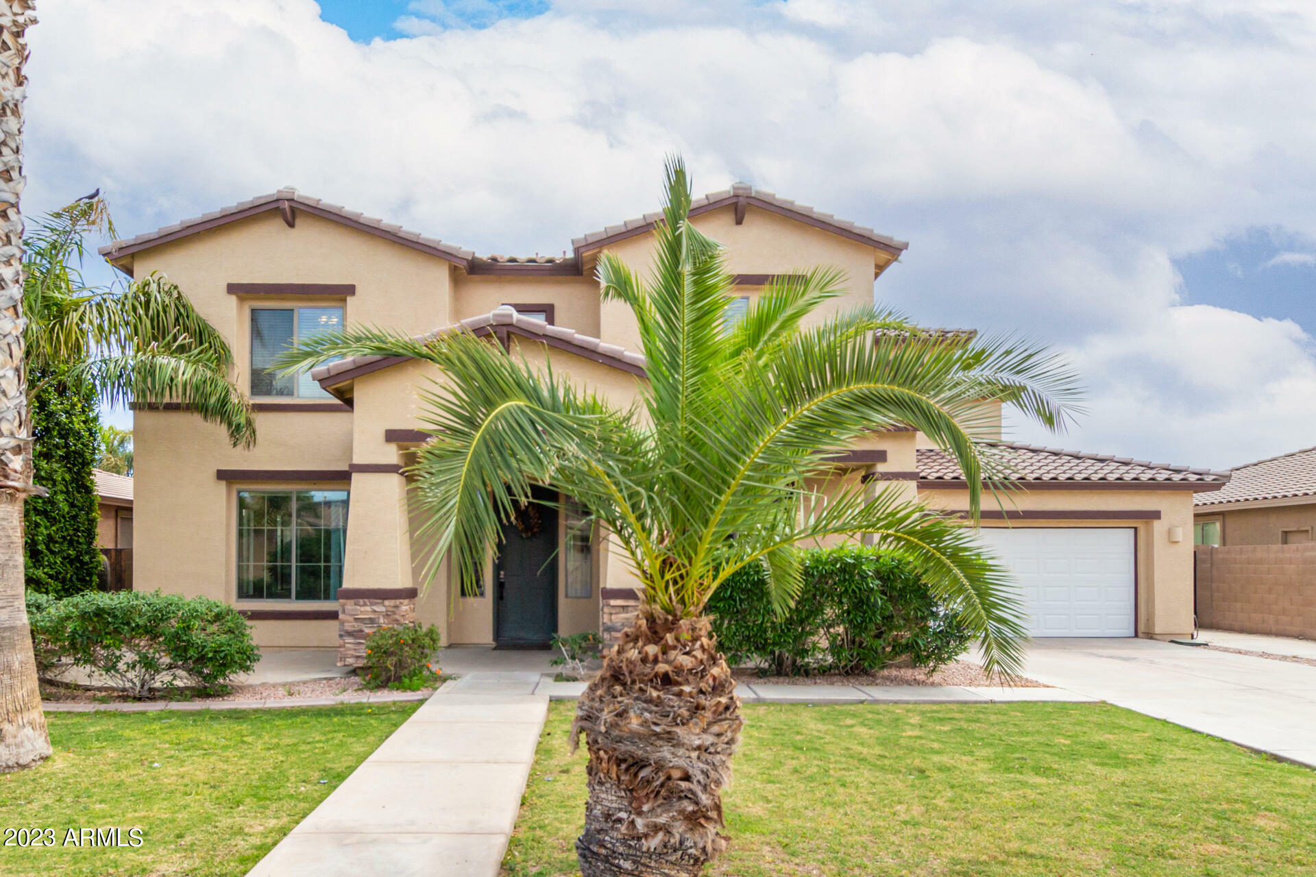 Property Photo: 2723 E Zion Way AZ 85249