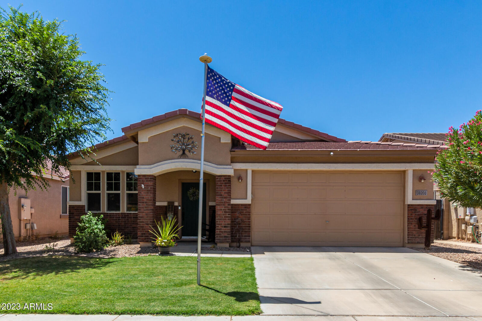 Property Photo: 38208 N La Grange Lane AZ 85140