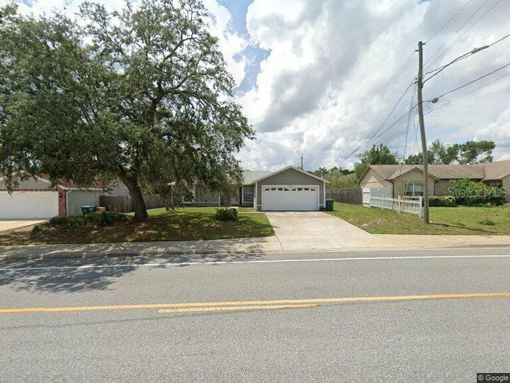 Property Photo:  1218 Fort Smith Boulevard  FL 32725 