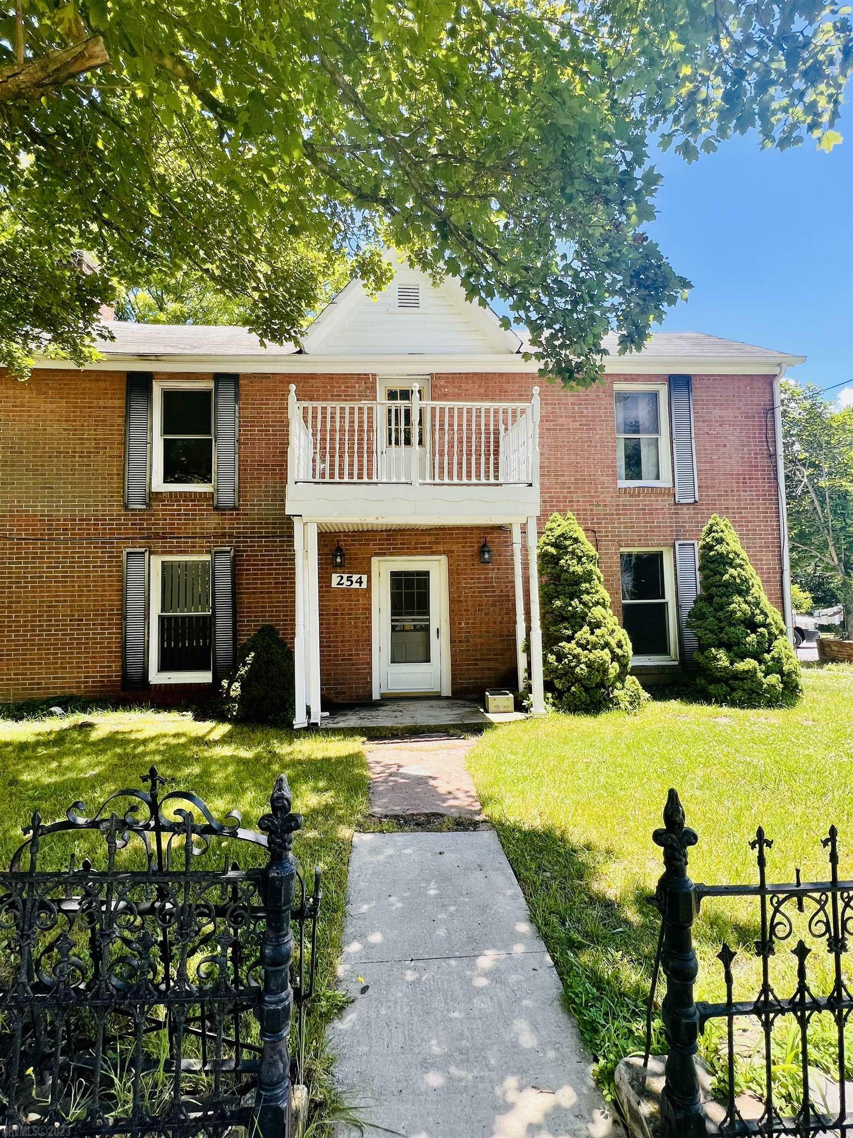 Property Photo:  254 Magazine Street  VA 24301 