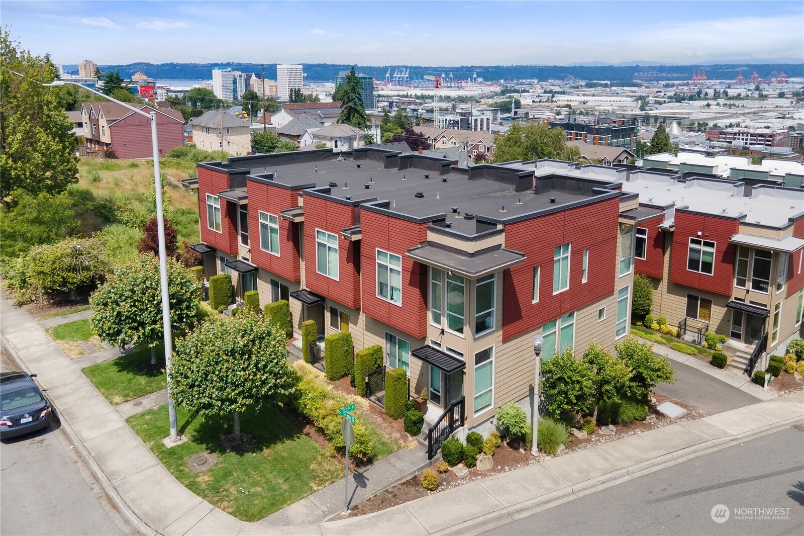 House for sale in 2131 S Yakima Avenue, WA 98405