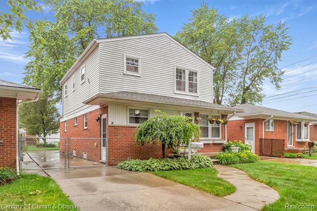 Property Photo:  15937 Horger Avenue  MI 48101 