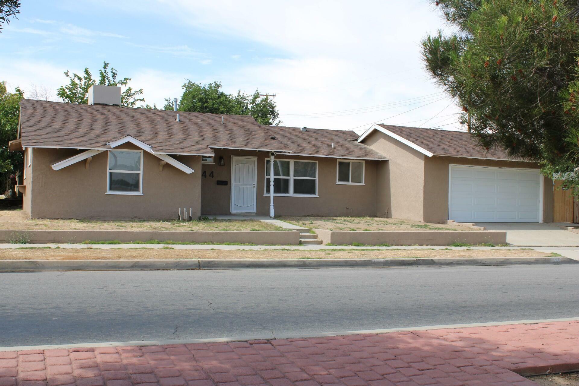 144 E Avenue Q  Palmdale CA 93550 photo