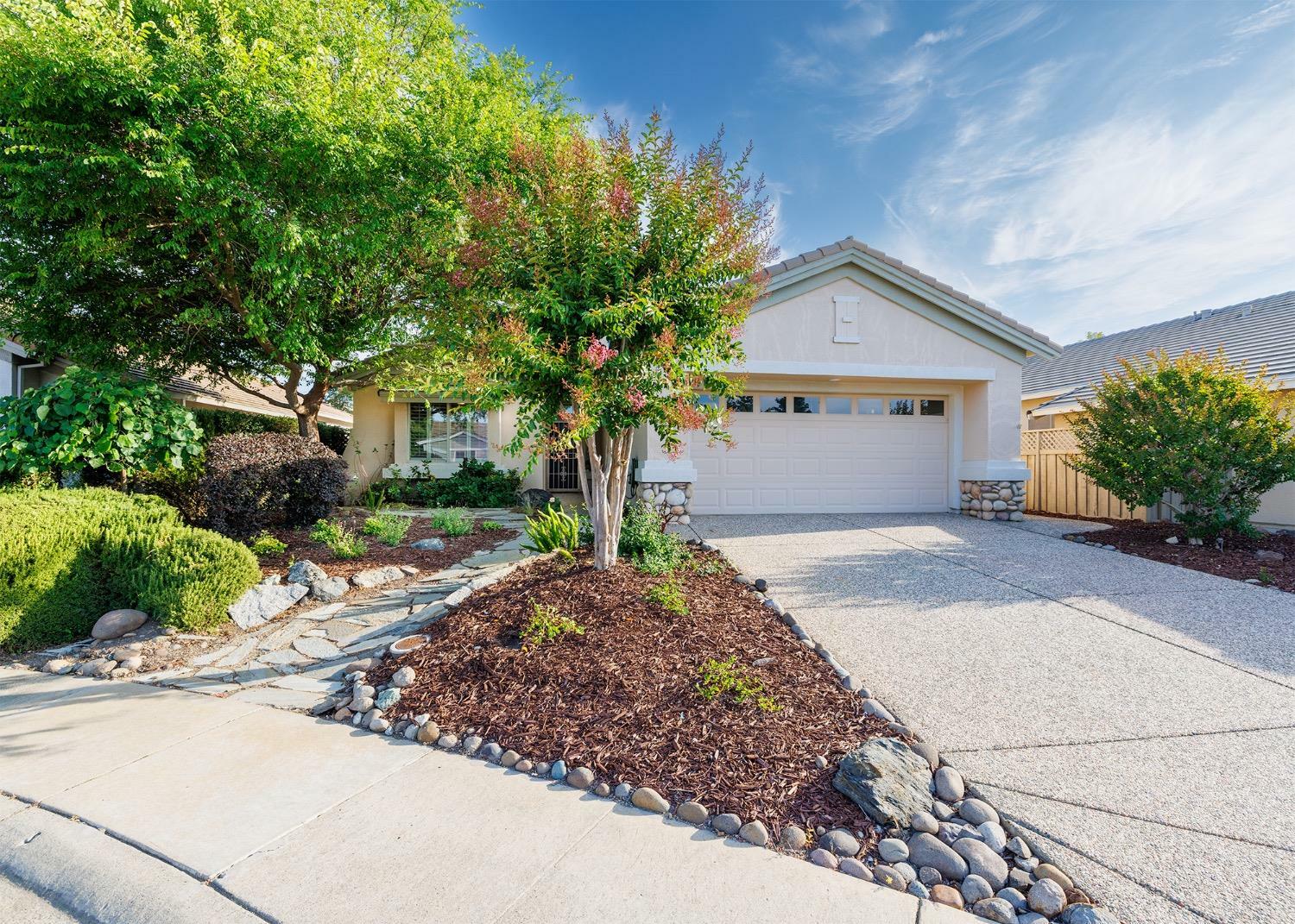 Property Photo:  114 Ivy Arbor Court  CA 95648 