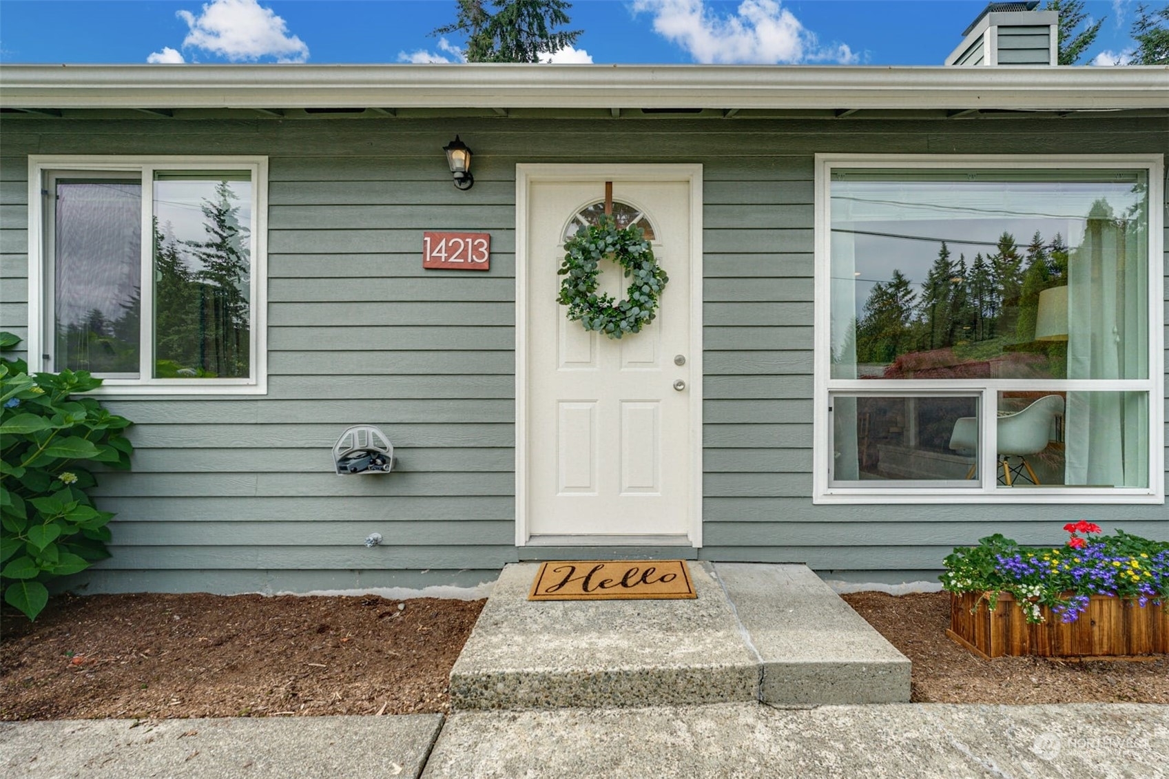 Property Photo:  14213 SE 141st Street  WA 98059 