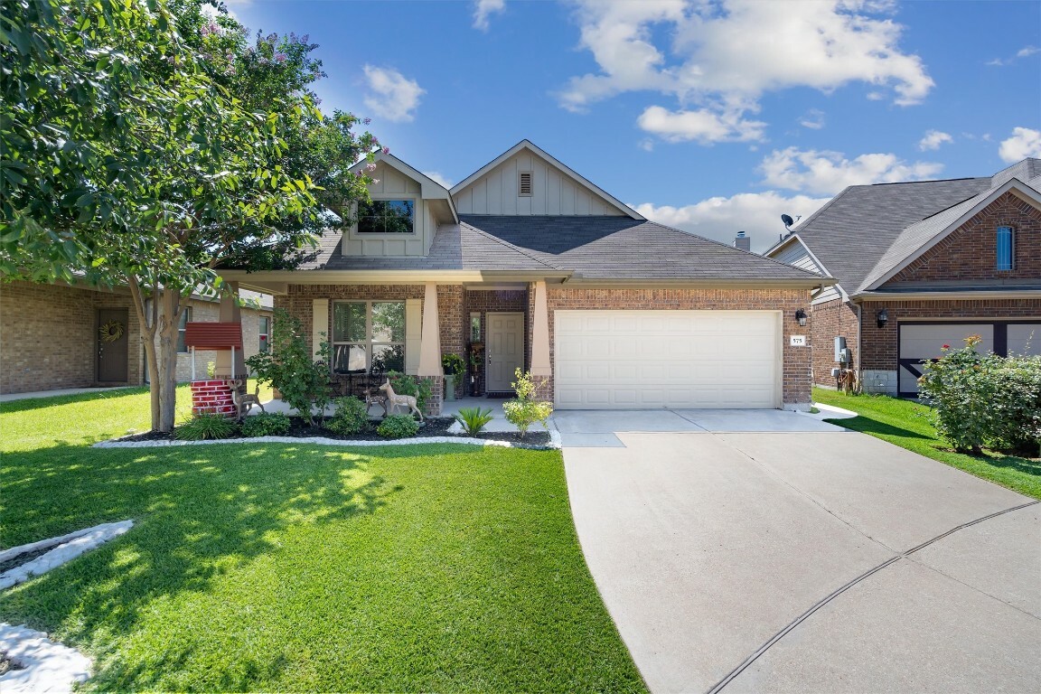 Property Photo: 575 Tranquility Mountain TX 78610
