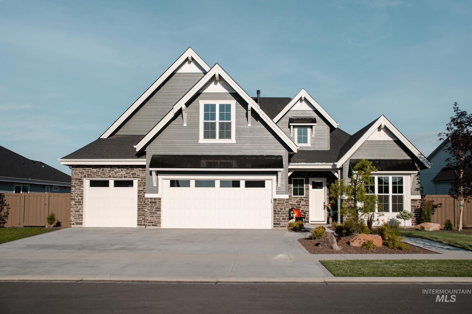 Property Photo:  2627 N Black Forest Way  ID 83616 