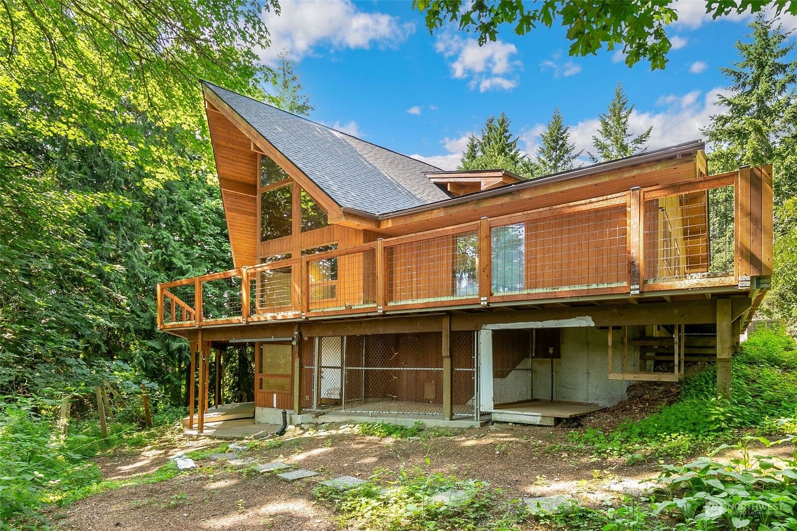 Property Photo: 10809 169th Avenue SE WA 98059