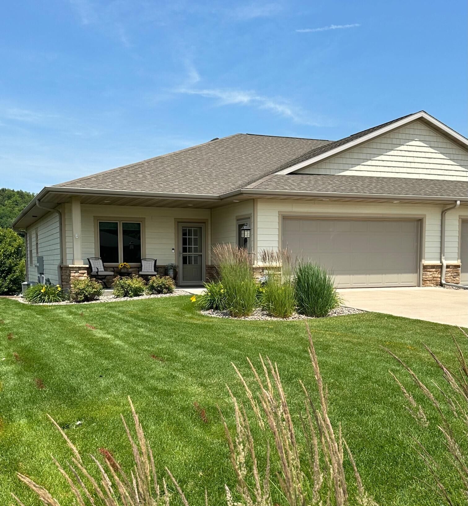 Property Photo: 1271 Bentgrass Ct WI 54650