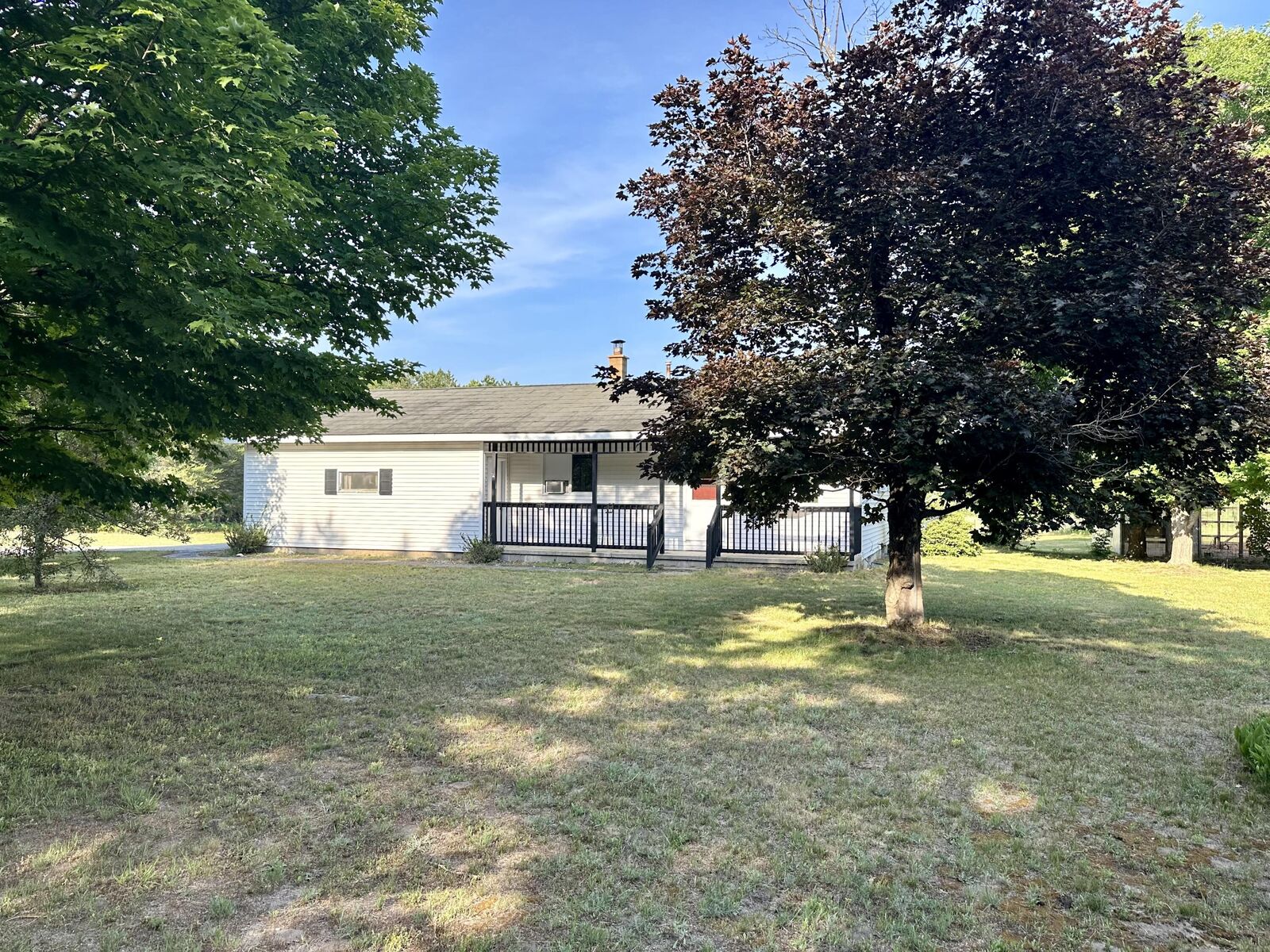 Property Photo: 5143 S Pioneer Road MI 49683