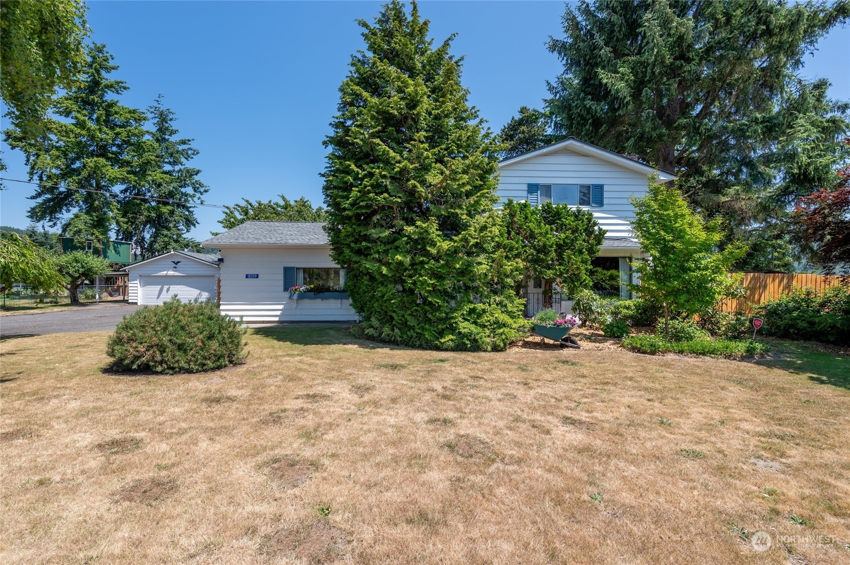 Home For Sale In Mount Vernon: 18599 Burkland Road, Mount Vernon, WA 98274