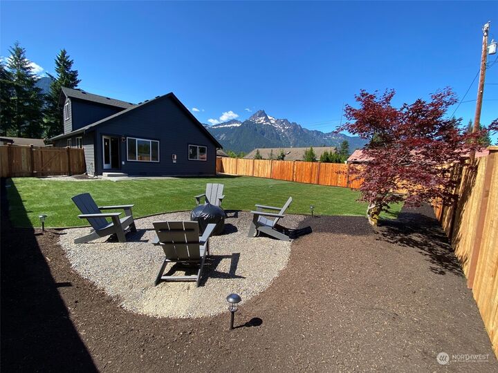 HOME Windermere Real Estate / Arlington