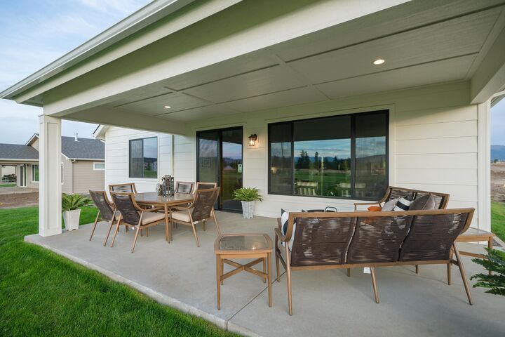 2114 E 33rd Ave  Spokane WA 99203 photo