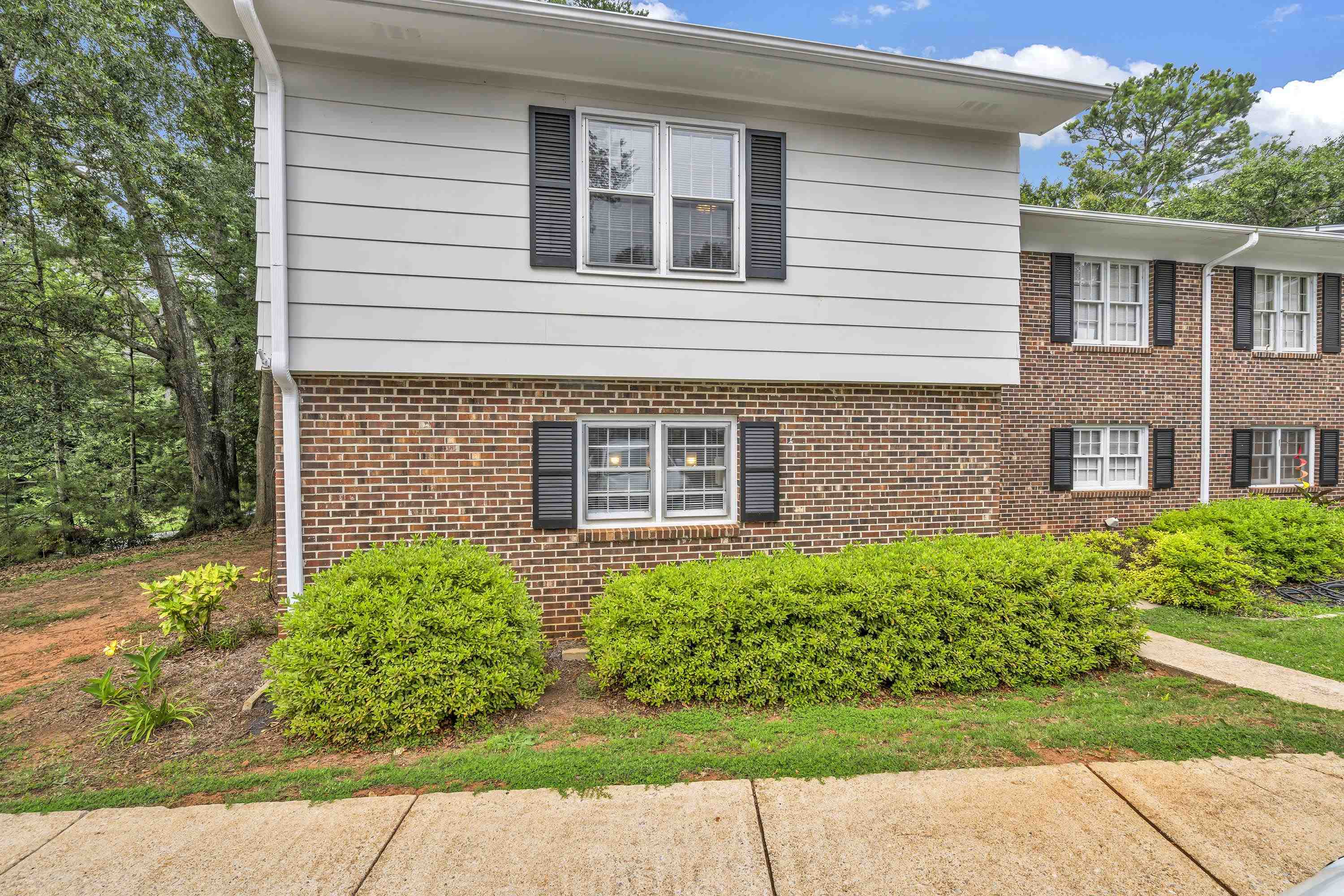 Property Photo: 101 Fernridge Drive SC 29307
