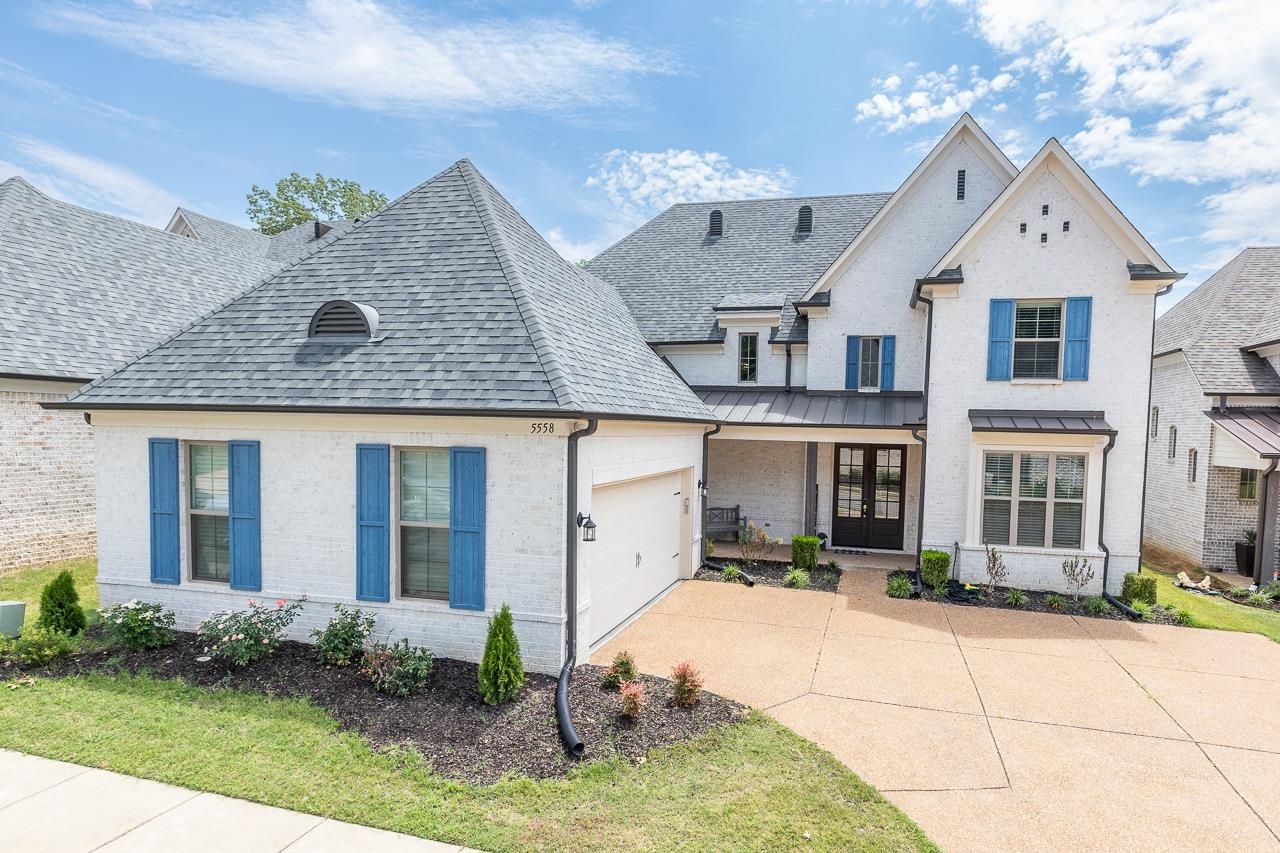 Property Photo: 5558 W Hayes Crest Cir TN 38002