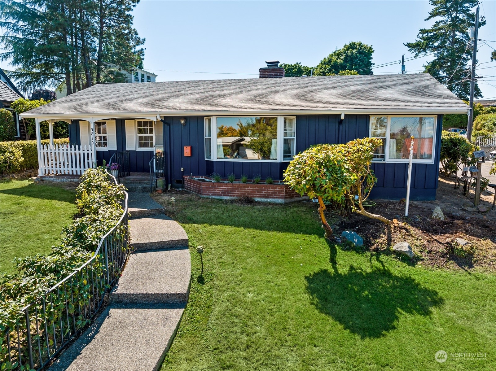 Property Photo:  3810 N Adams Street  WA 98407 