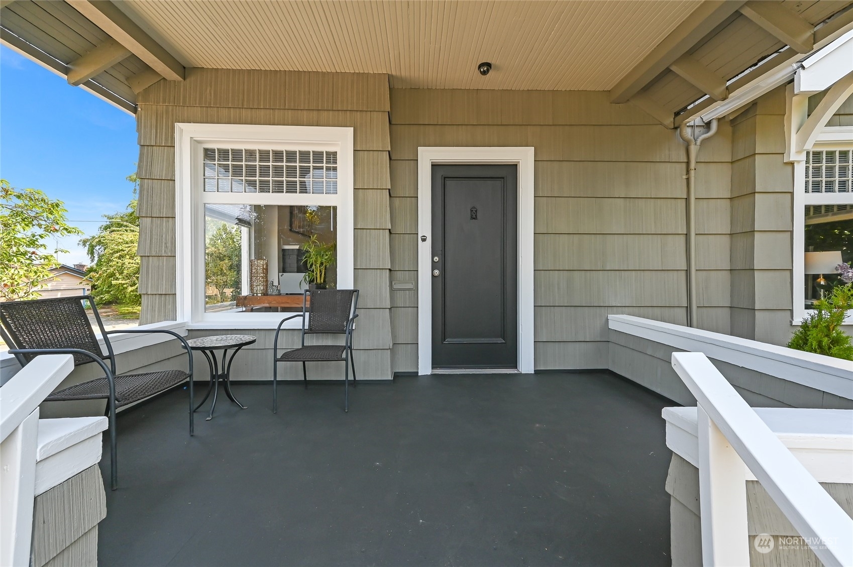 Property Photo: 2820 21st Street WA 98201