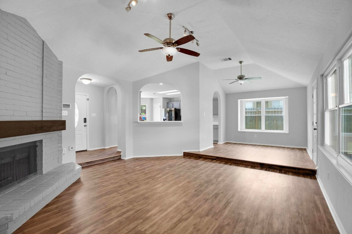 Property Photo:  702 Firethorn Lane  TX 78664 