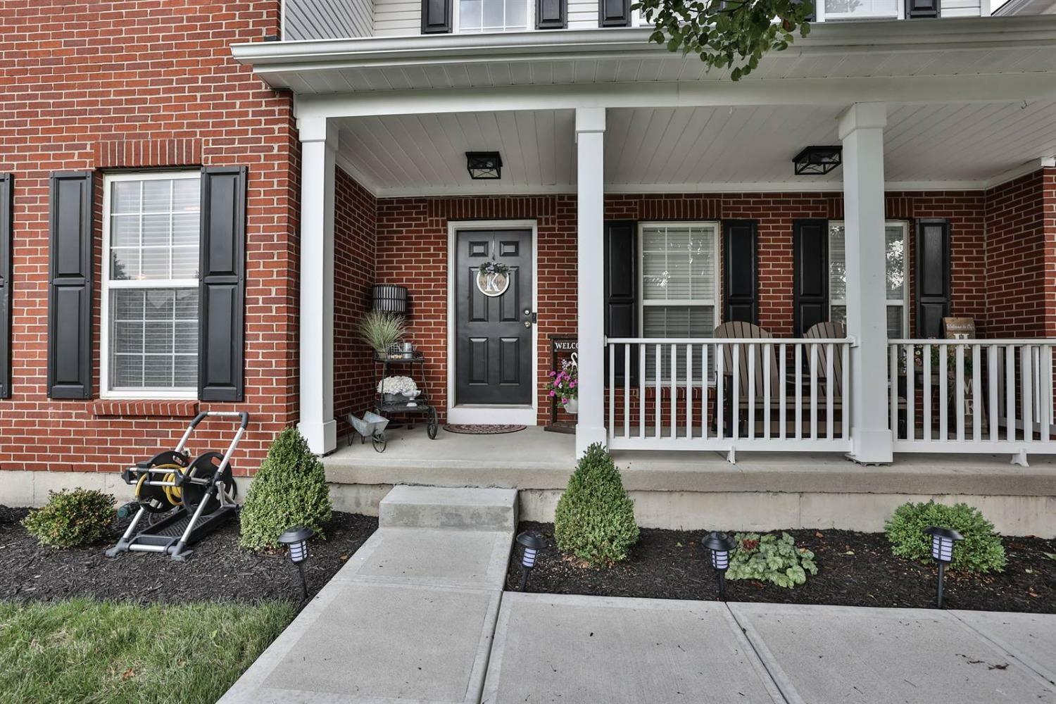 Property Photo: 7633 Hunt Club Drive OH 45040