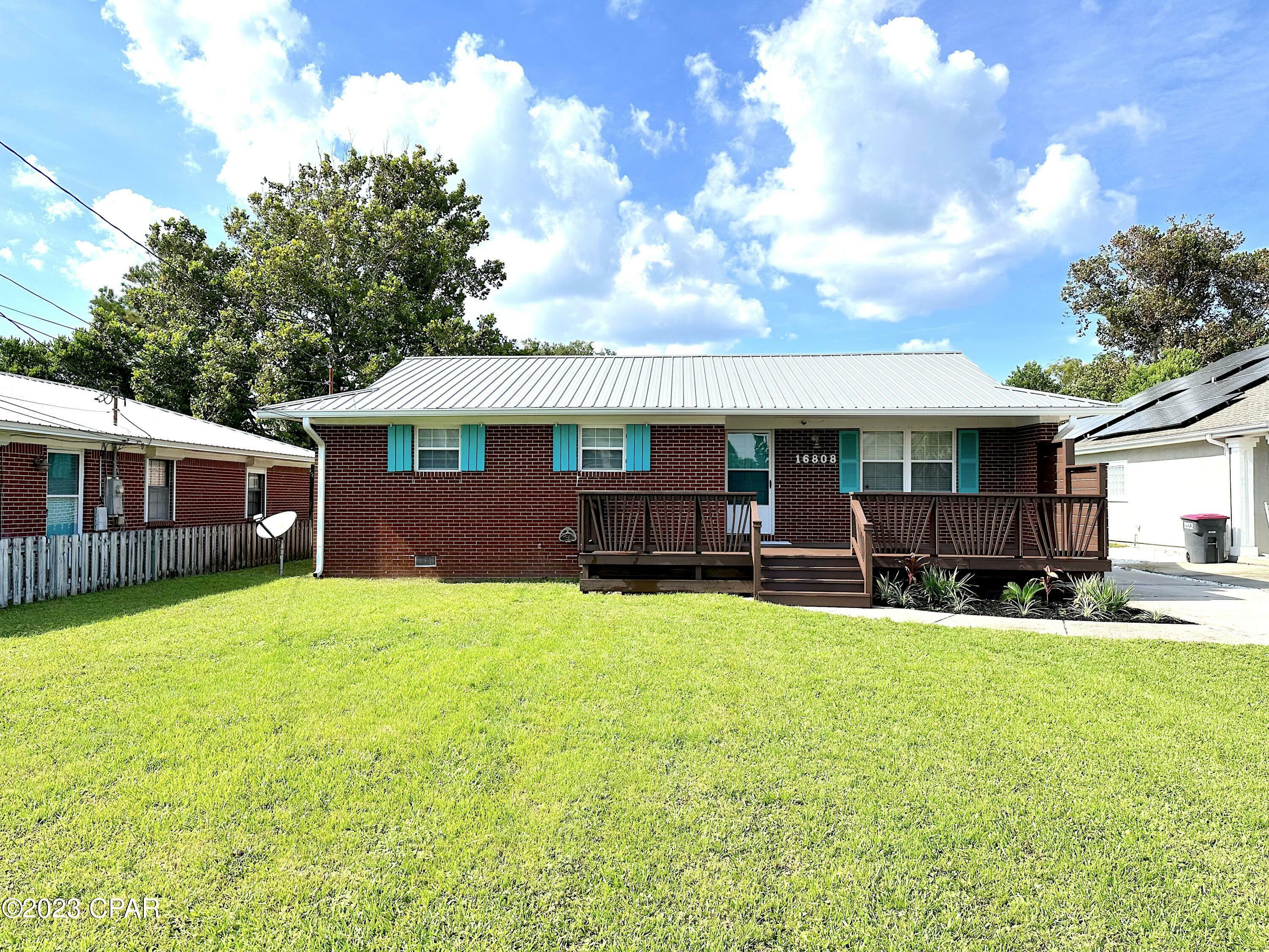 Property Photo:  16808 Junipero Avenue  FL 32413 